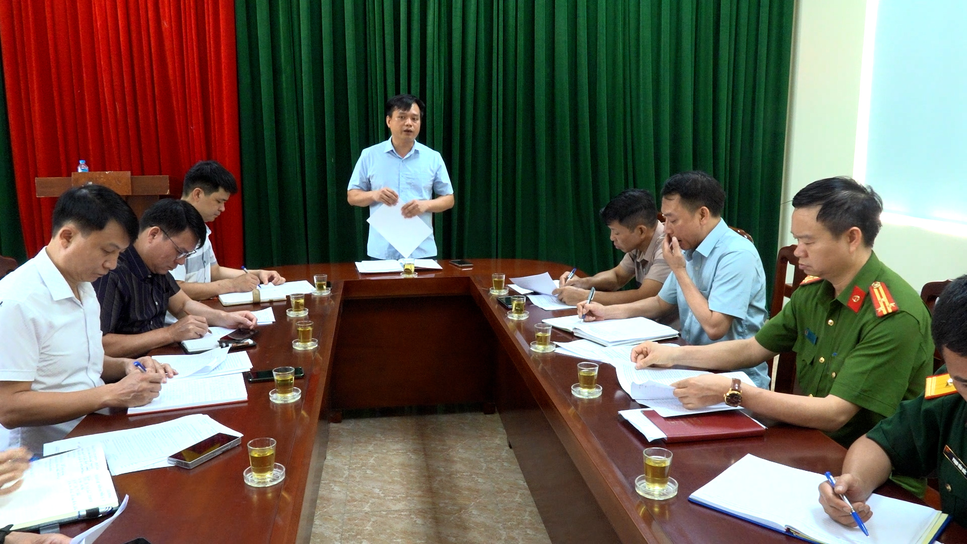 UBND XÃ TAM ĐA TỔ CHỨC PHIÊN HỌP THƯỜNG KỲ THÁNG 5 NĂM 2026.jpg