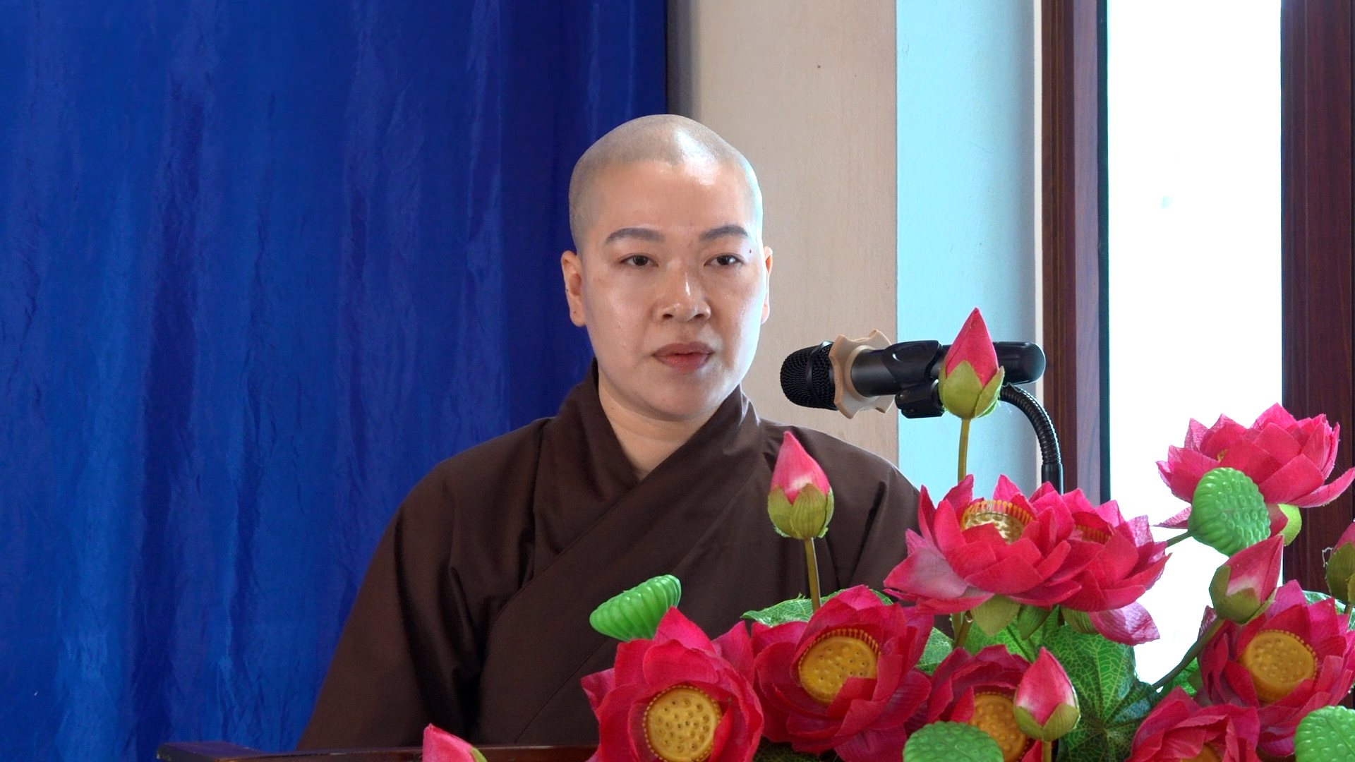 Đơn vị bầu cử số 04 tiếp xúc cử tri tại chùa thôn Thọ Đức.jpg